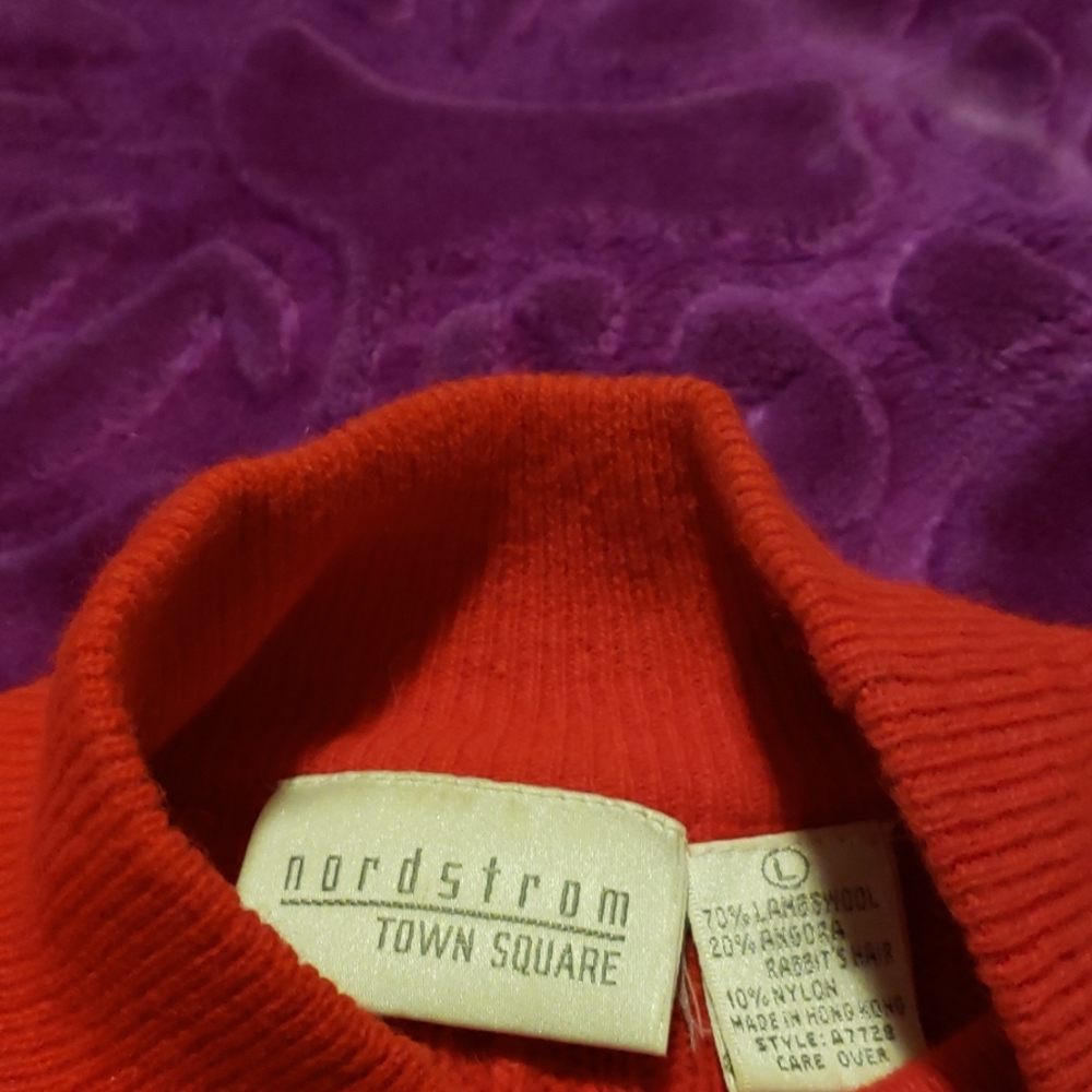 Red Sweater - Picture 4 of 5